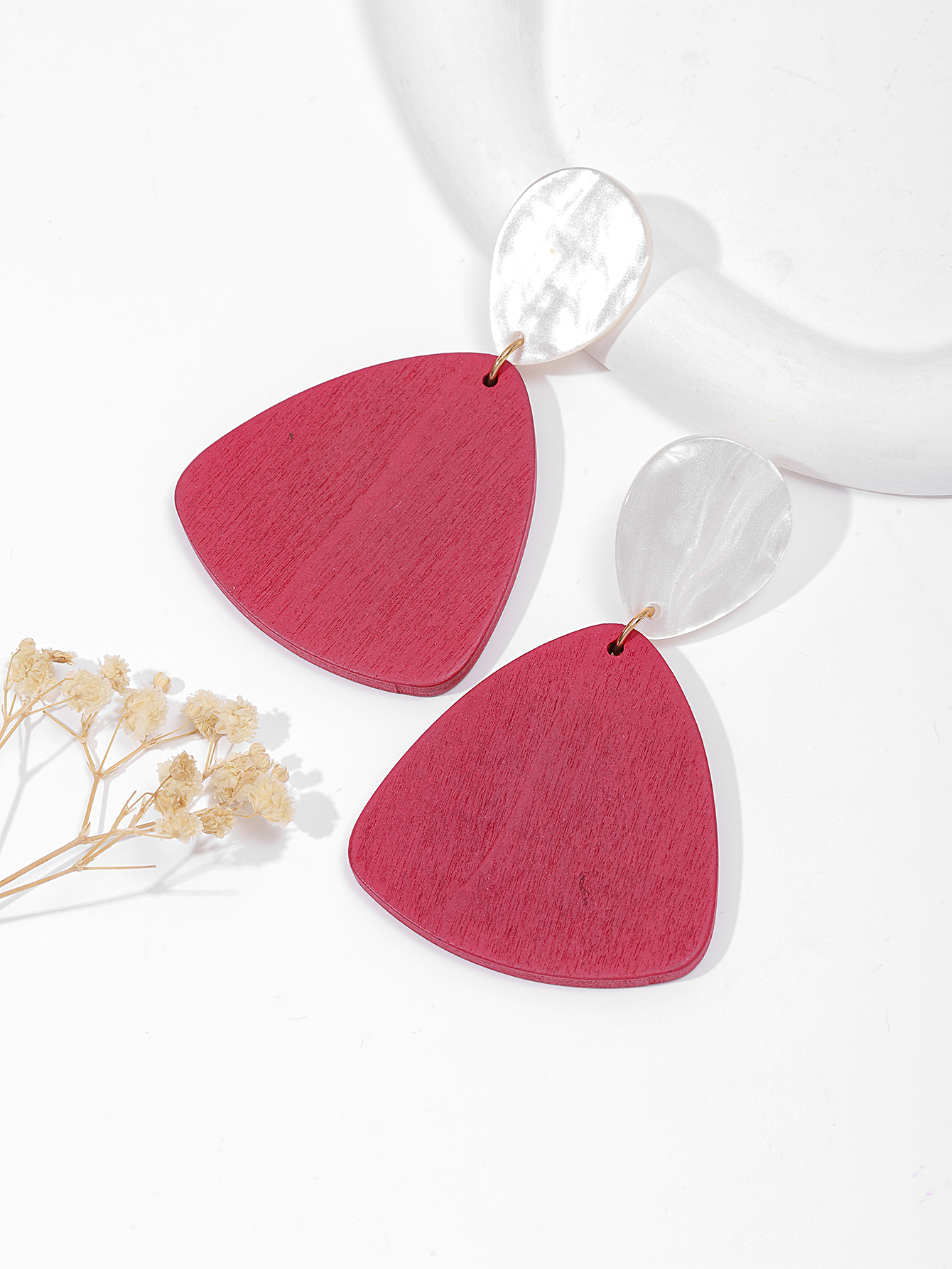 European and American fashionable, simple and elegant irregular multi-color acrylic women's earrings