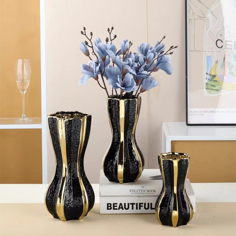 Light luxury style European-style electroplated ceramic flower vase, hydroponic living room, office, wedding model room flower vase details Picture