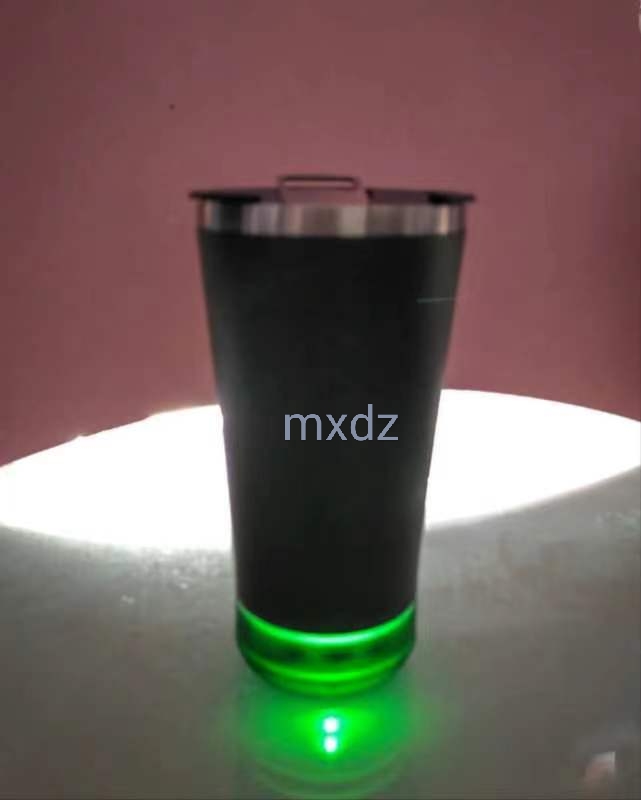 Brazilian cross-border portable cups, Bluetooth speakers, beer mugs, audio cups, seven-color waterproof Bluetooth speakers, audio beer mugs with bottle openers, seven-color RGB speakers, air insulation and heat preservation car cups Application Scenario
