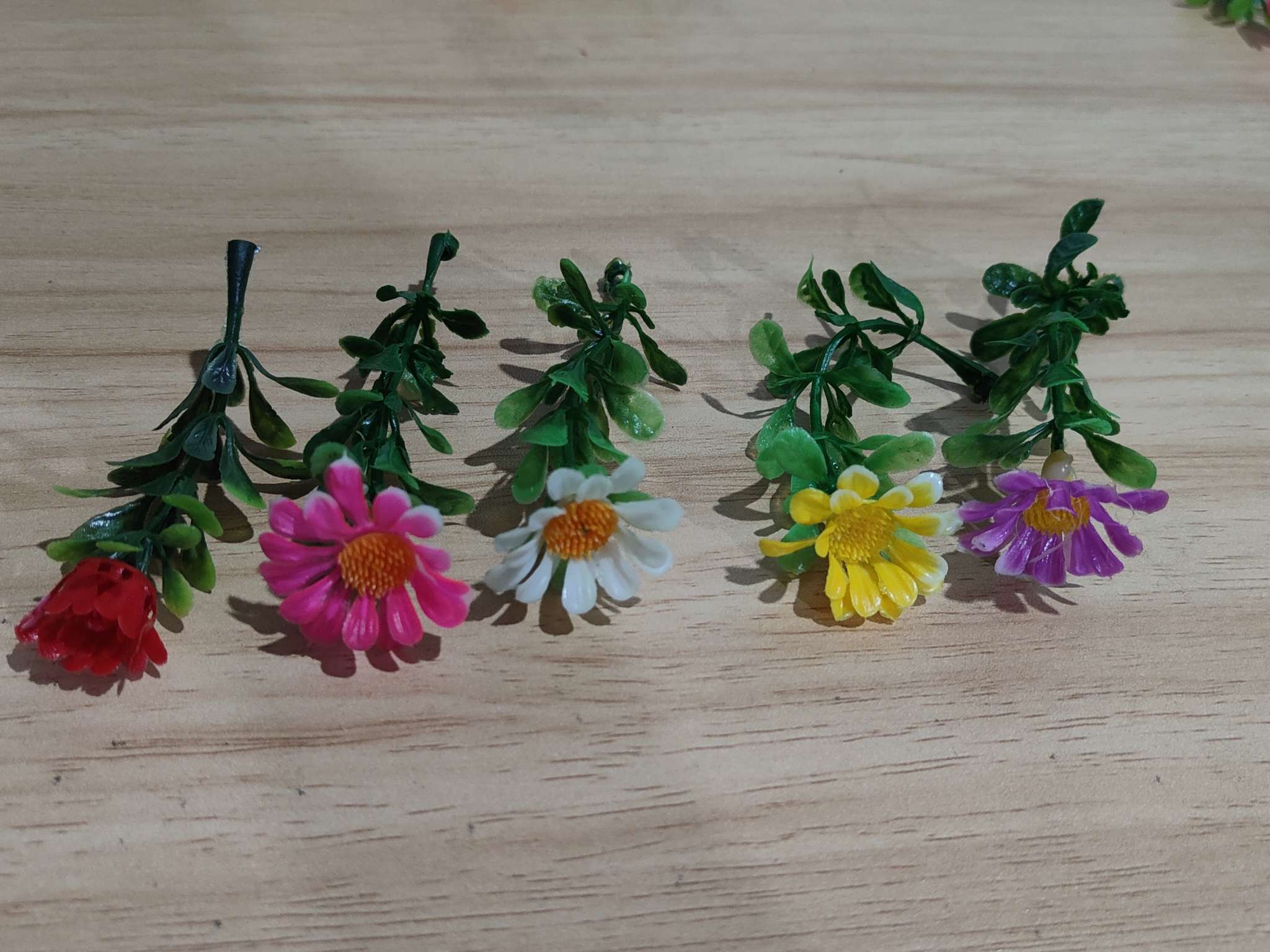 Artificial plants, aquatic plants, plastic flowers Application Scenario