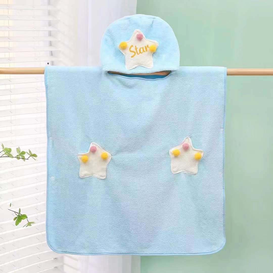 Children's star bathrobes, bathrobes, capes, hooded bath towels, coral fleece absorbent bath towels, seaside swimming pool windproof Application Scenario