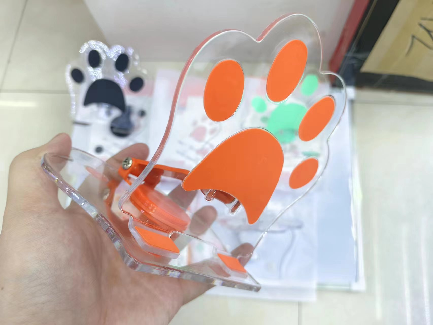Cat's paw transparent desktop stand Item Picture