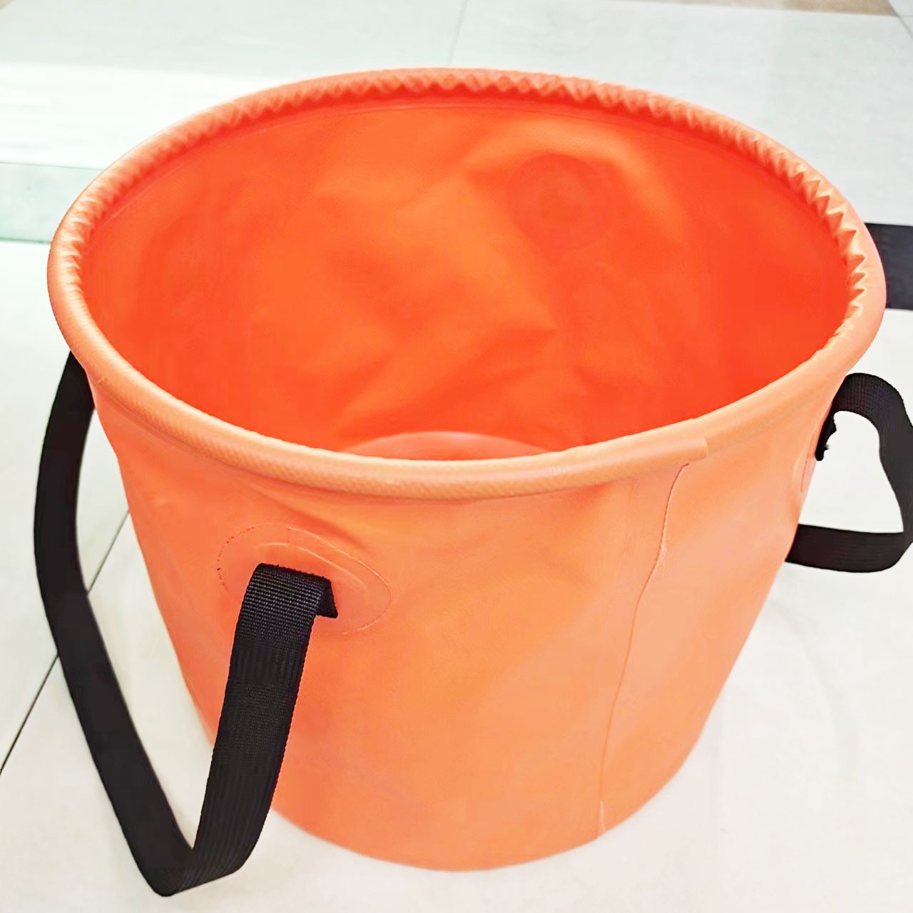 Outdoor eco-friendly, high-quality, multi-functional folding water bucket, portable storage, camping, picnic, fishing, water storage bucket, hand-held waterproof bucket, foot bath bucket