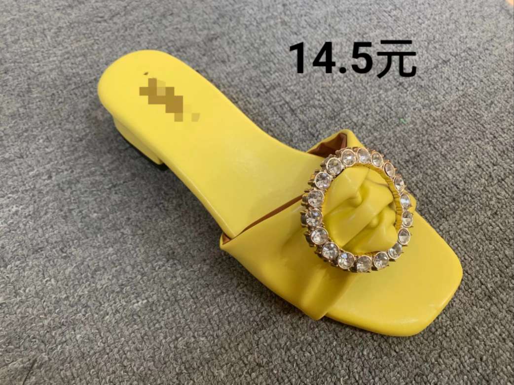 高颜值洋气超仙外出一字拖时尚女拖新款带钻凉拖鞋slippers shoes