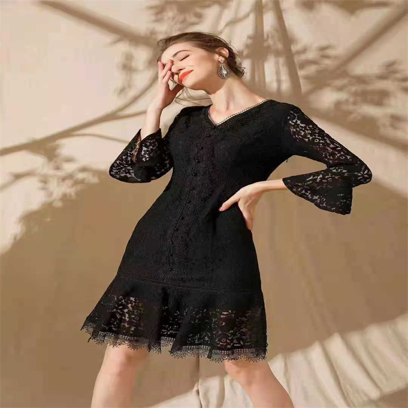 Autumn/Winter Fashion Classic Dark Black Sweater details Picture