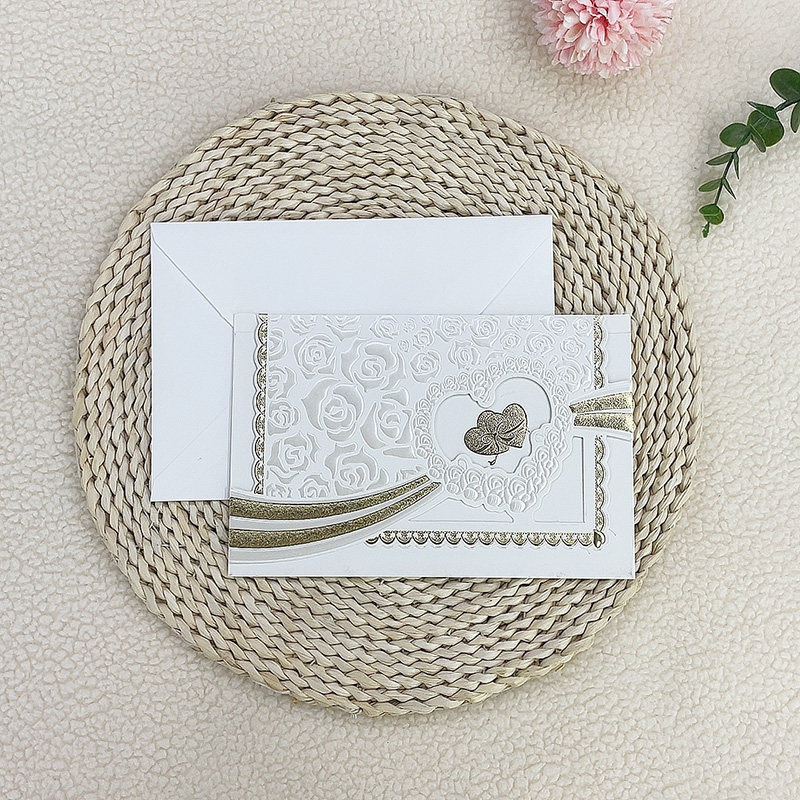 Creative Personality Printing Custom Spot Africa Middle East Europe Hot Embossed Gorgeous Three Fold 250G White Card Wedding Invitations Banquet Invitations Business Greeting Card Manufacturers Direct Wholesale details Picture