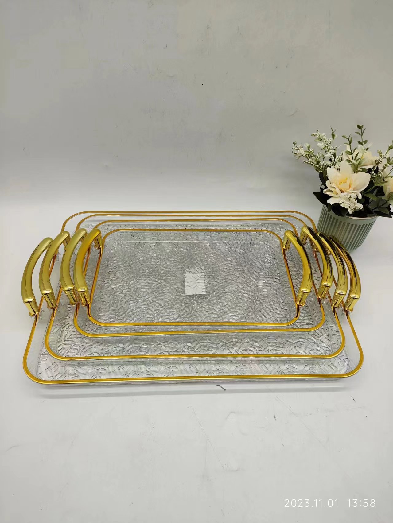 PET plate light luxury tray ins style dining plate Transparent tea cup water cup tea plate plastic cup plate modern business dining plate