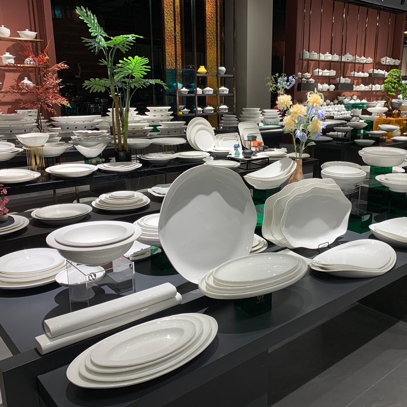 酒店餐具实物图