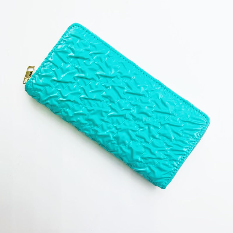 Yiwu fábrica nueva venta caliente tratamiento especial material billetera de alta calidad venta caliente en europa y américa bolsa de teléfono móvil tarjeta de gran capacidad multicolor tarjeta de color opcional regalo de navidad Specification image