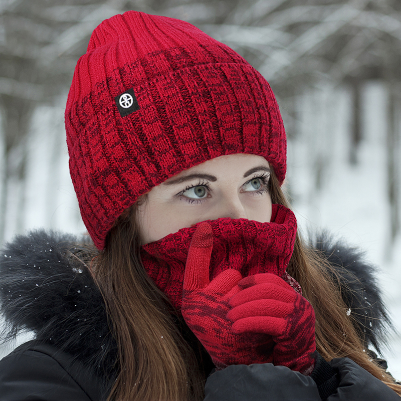 男女冬季户外防寒保暖针织帽子围巾三件套帽子三件渐变撞色套装图