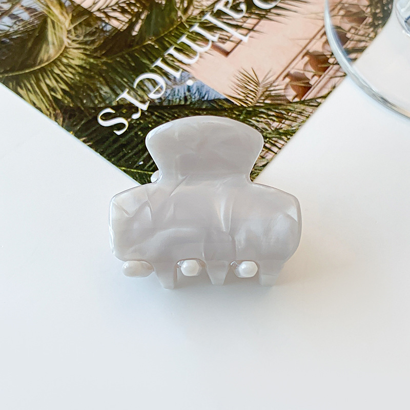Marble white Korean acetate leopard print hair clip for girls, small back of the head, hairpin for fixing hair, exquisite hairpin, hairpin headwear Item Picture
