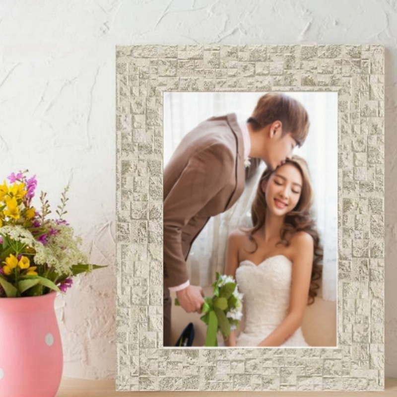 New products in the market! Custom European vintage 5 67-inch foam picture frame, creative classical, studio gift A4 picture frame, table, picture frame manufacturers direct sales thumbnail