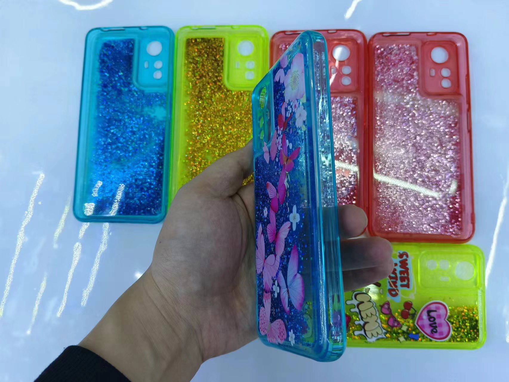 Color printed sand phone case Item Picture