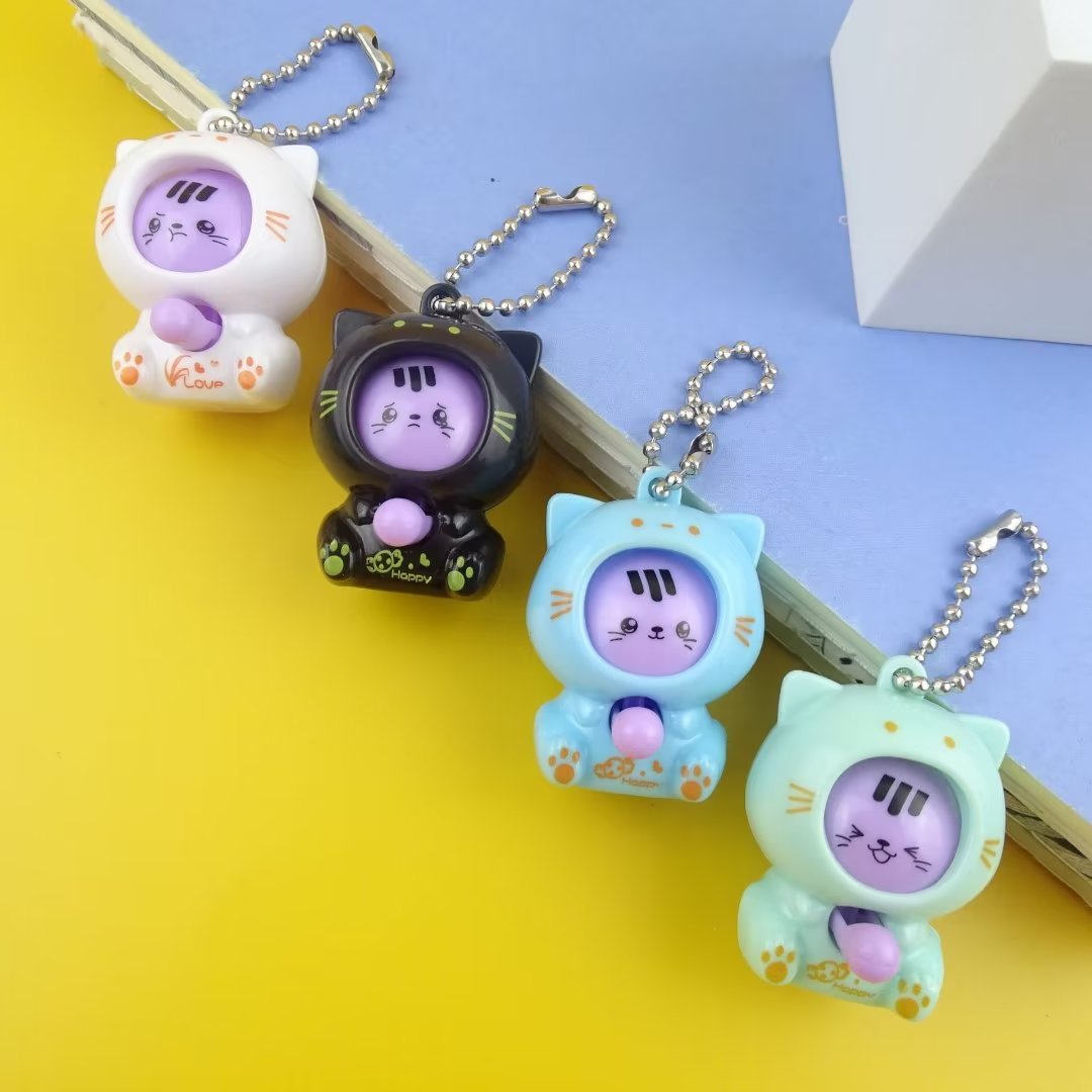 "Changing Face Kitten twisting eggshell toys, children's toys keychain accessories, event gifts and giveaways.