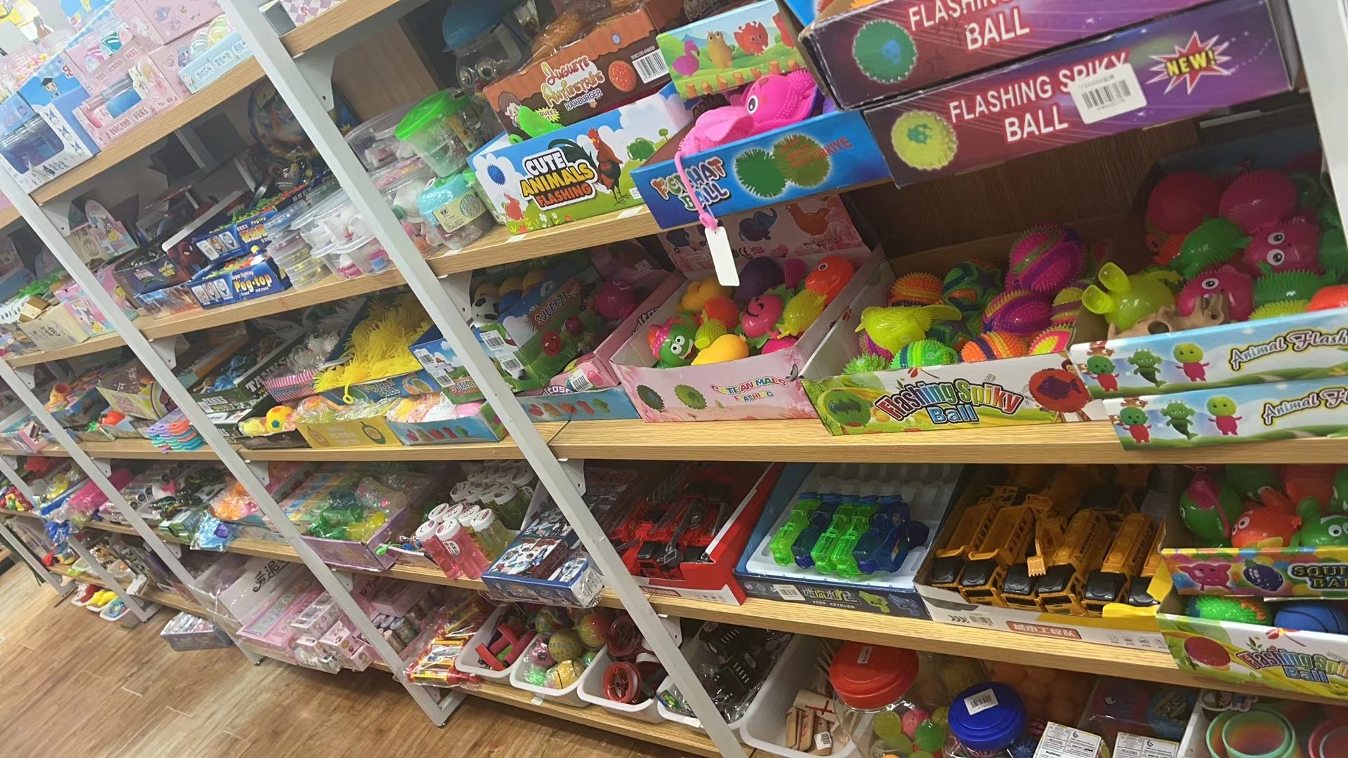 地摊/百货/爆款产品图