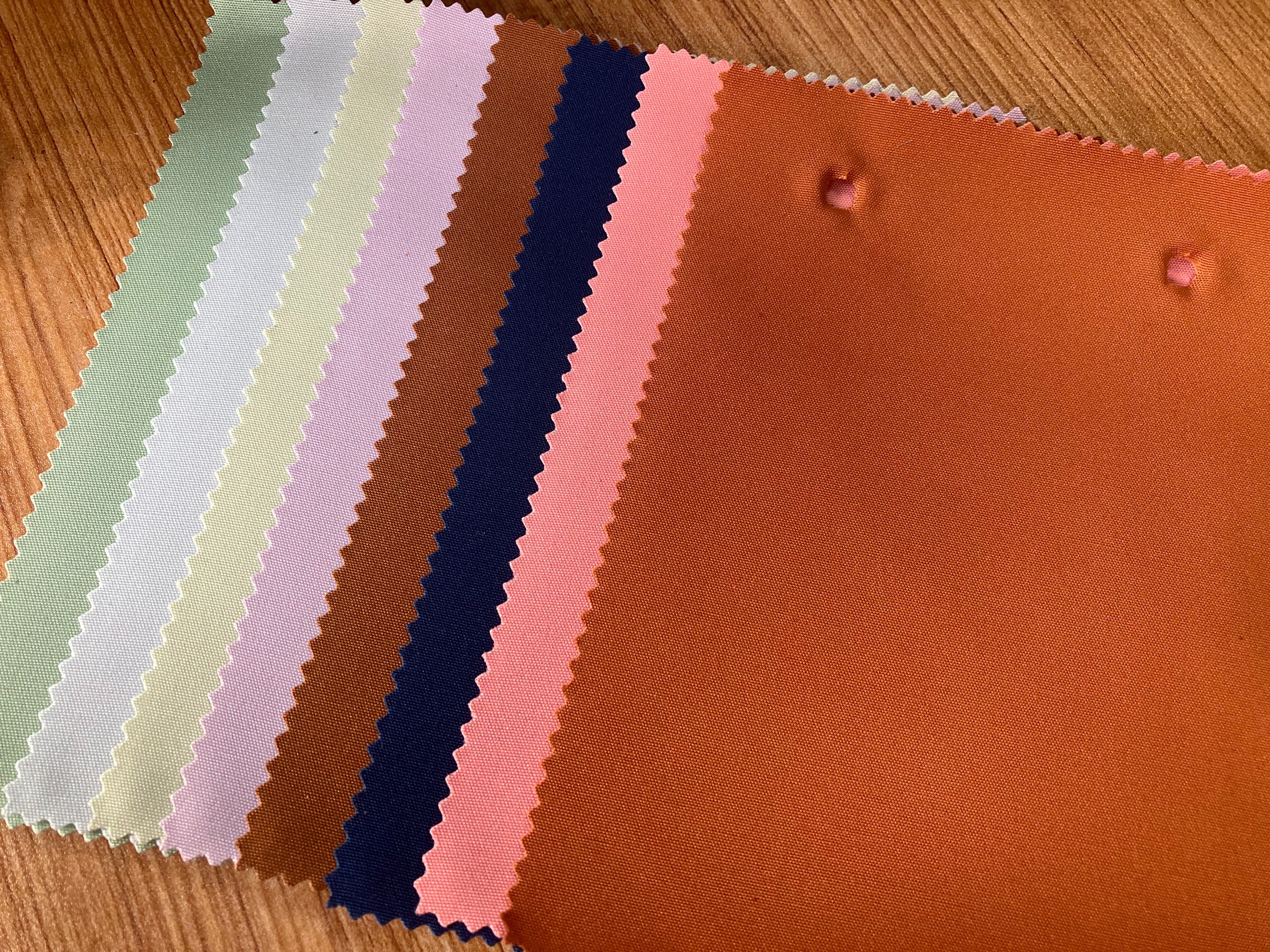 TY-072 300D polyester pu waterproof factory direct sales Item Picture