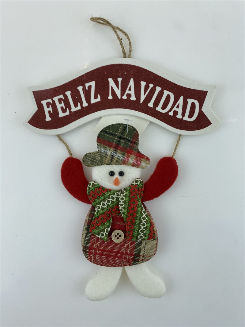 Cheung Chau Christmas New Christmas Decoration Santa Claus Snowman English Brand Small Hanging Christmas Tree Decoration Hanging Cartoon Christmas Decoration Application Scenario