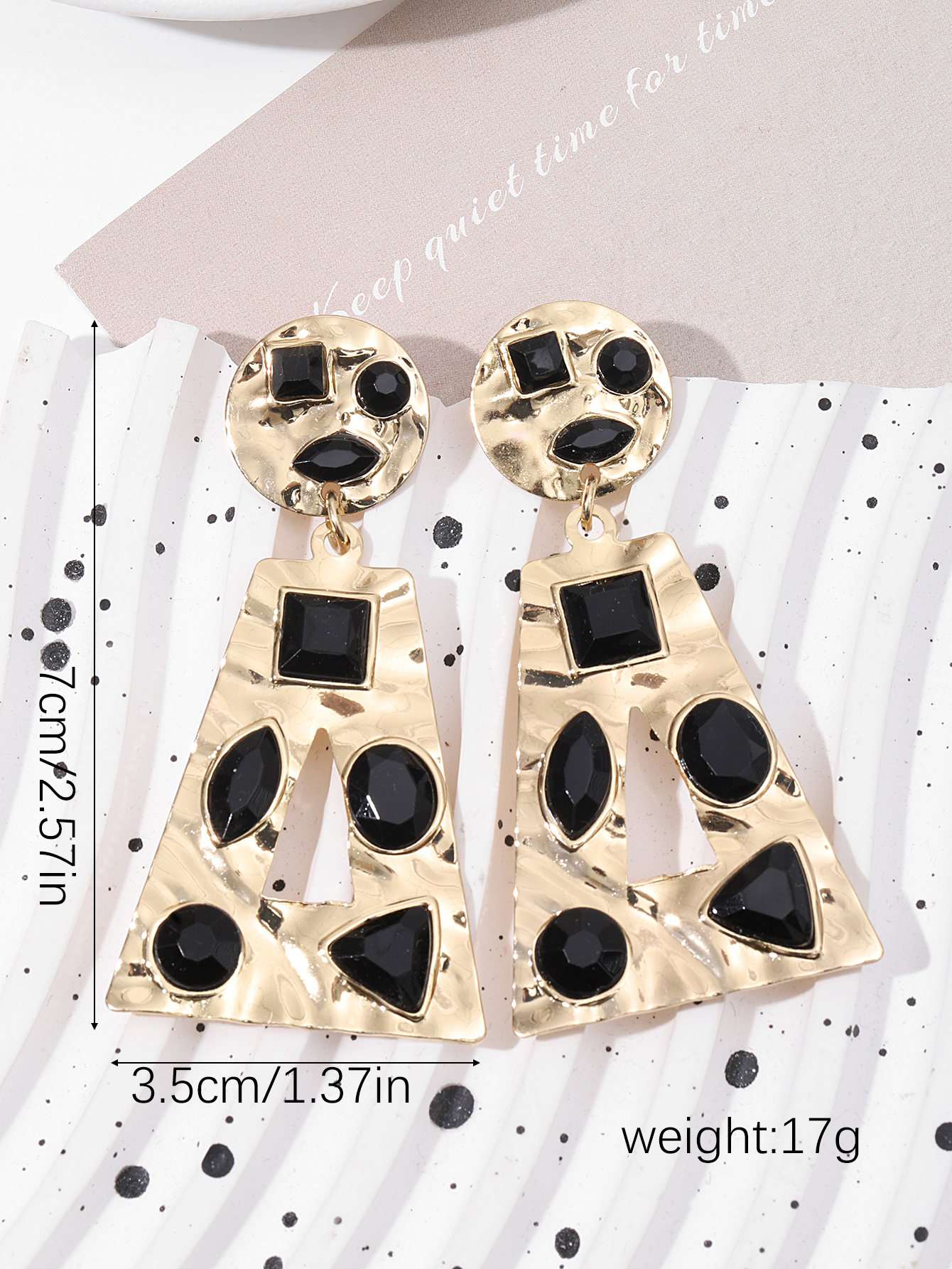 European and American exaggerated geometric pleated alloy diamond-encrusted earrings, retro style, popular street style colorful diamond women's earrings, cross-border Specification image