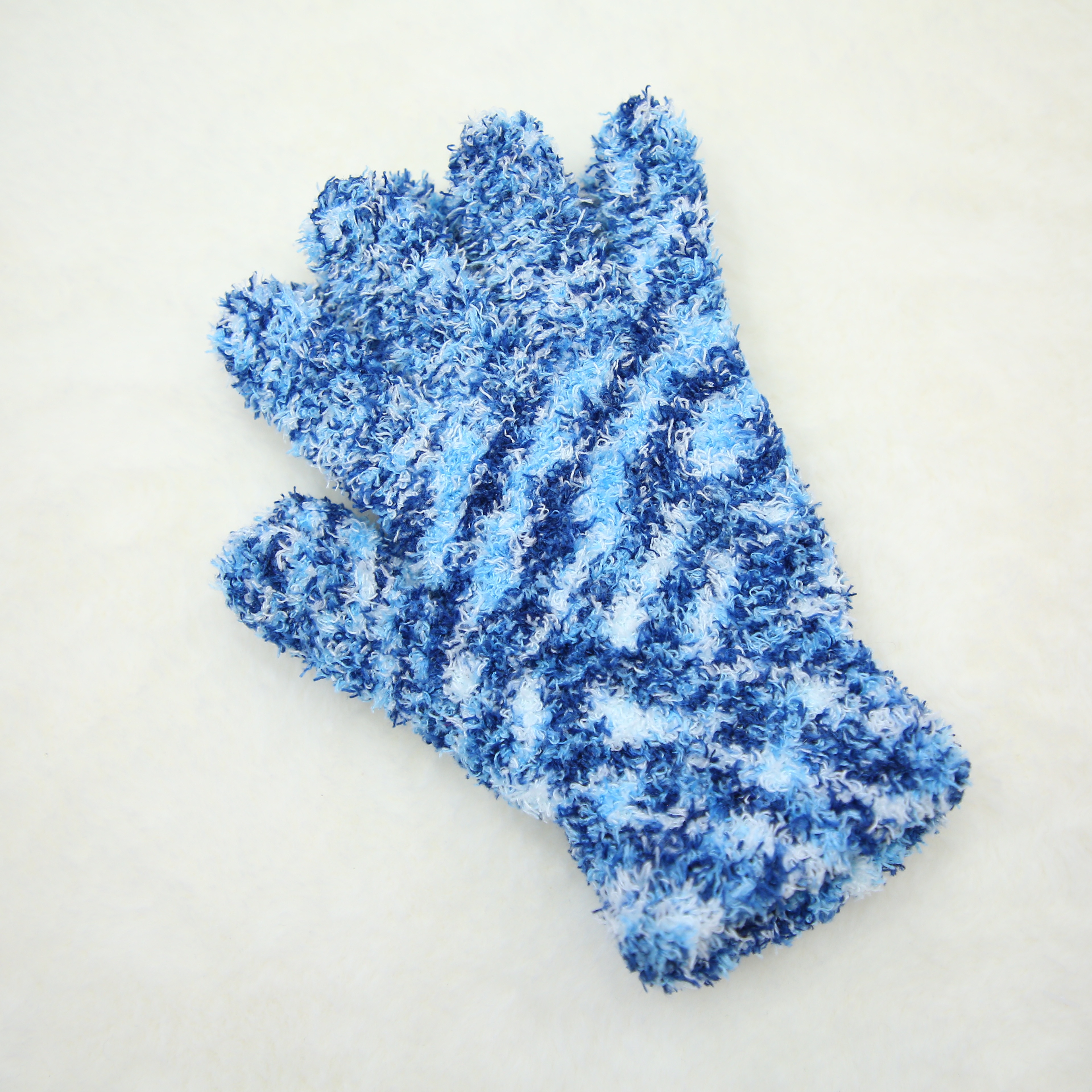 Men's And Women's Gloves Winter Plus Fleece Thickened Cold Cycling Warm Wool Mohair Knitted Gloves Wholesale 23 details Picture
