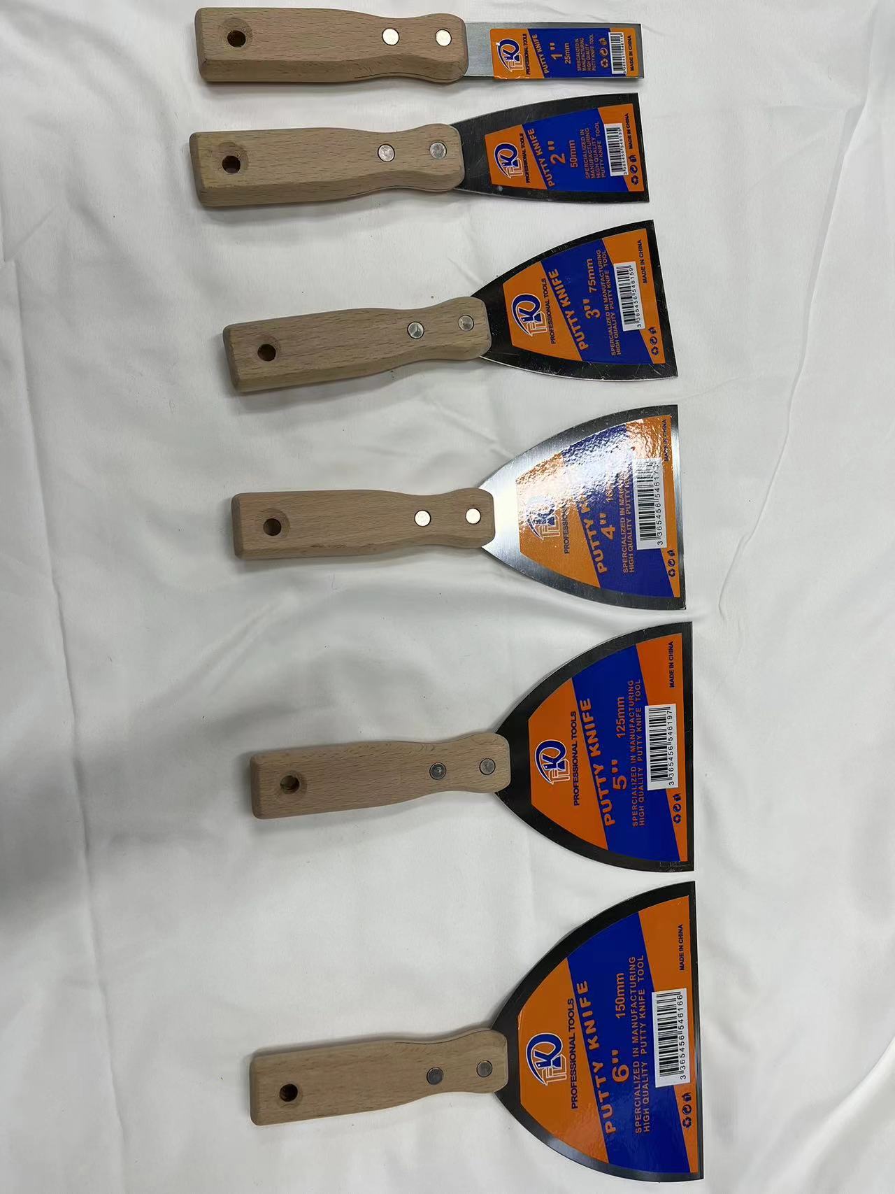 油灰刀刀子刮刀 刮腻子 不锈钢 碳钢铲刀 油漆工具 加厚型 木柄 塑柄油灰铲刀