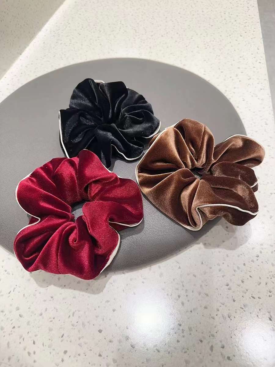 朗丽饰品网红爆款韩版流行布料秋冬新款金丝绒加边款肠圈