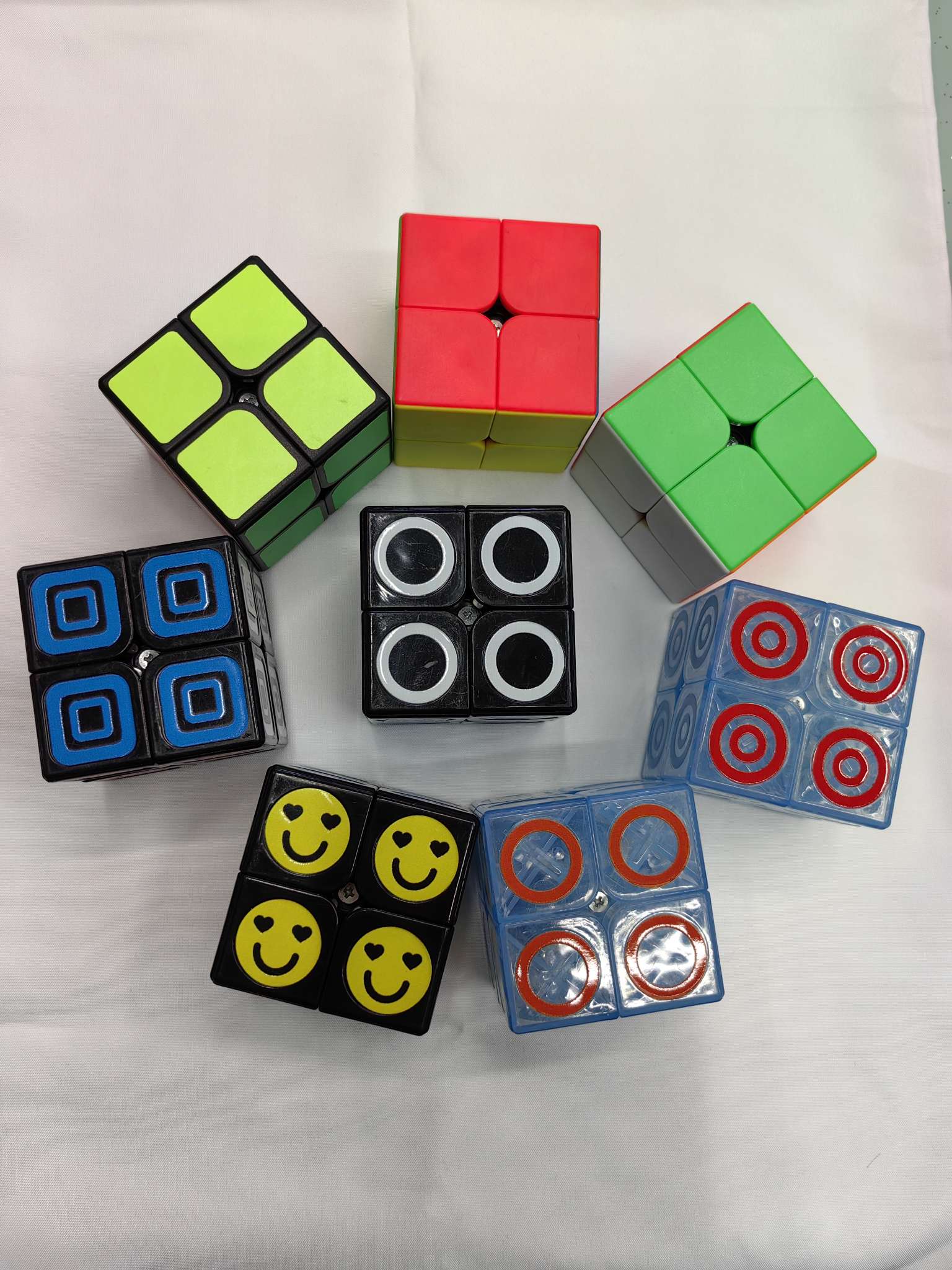 智力魔方实物图