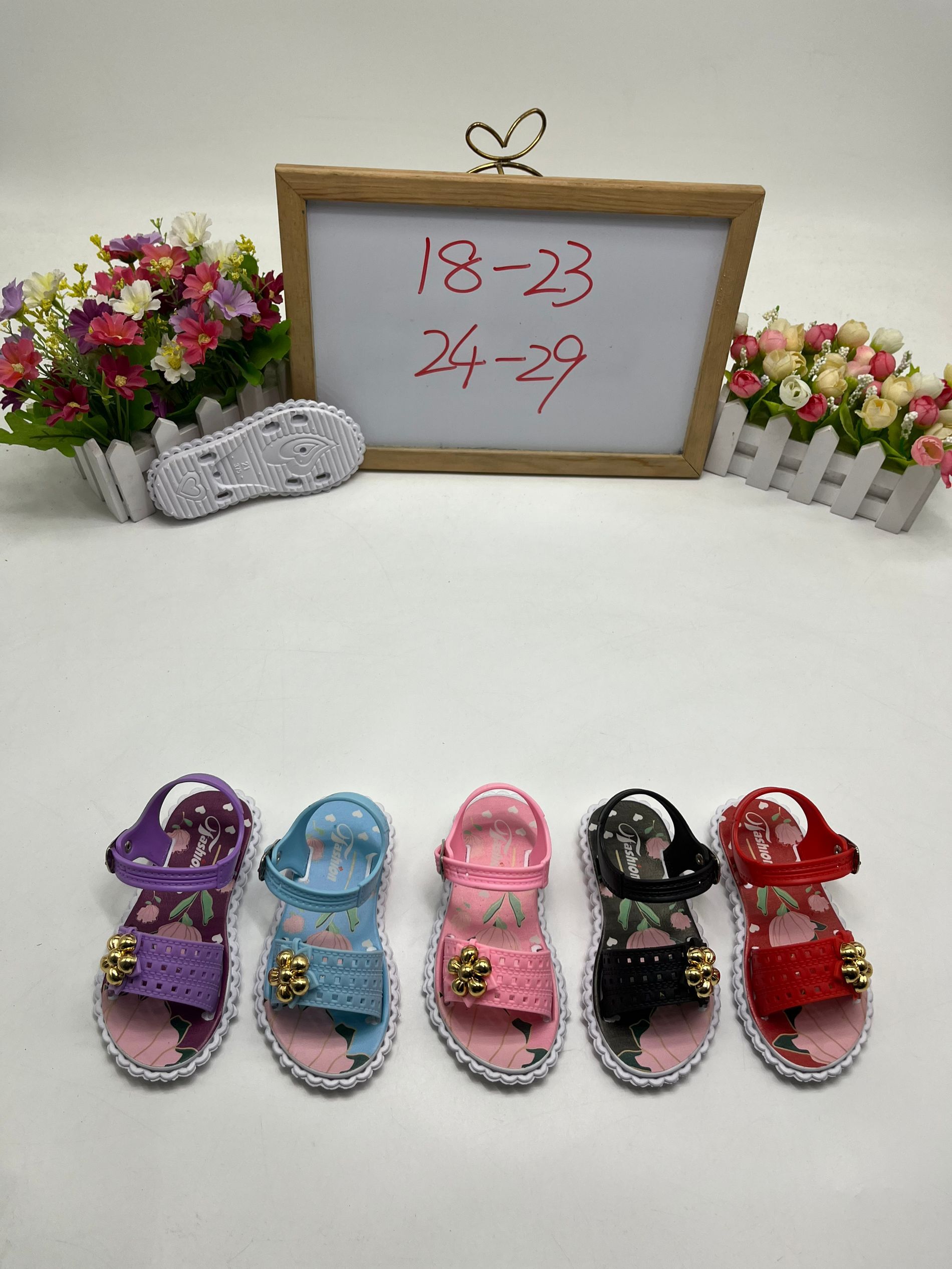 New soft-soled, flat-bottomed summer fashion decoration, versatile one-shoulder sandals, men's and women's beach sandals for foreign trade