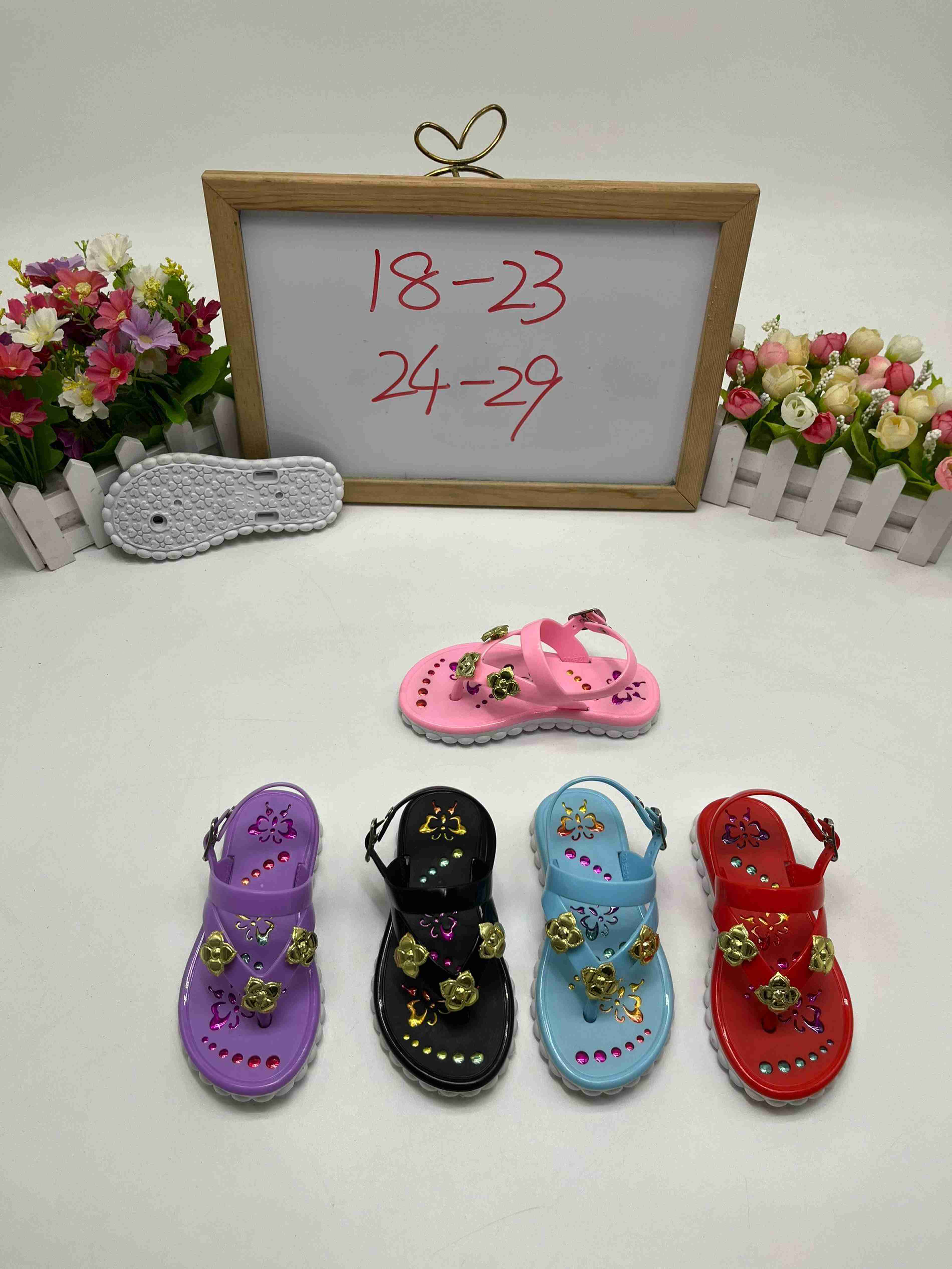 New soft-soled, flat-bottomed summer fashion decorative, versatile toe and heel sandals for both men and women, and beach sandals for foreign trade details Picture
