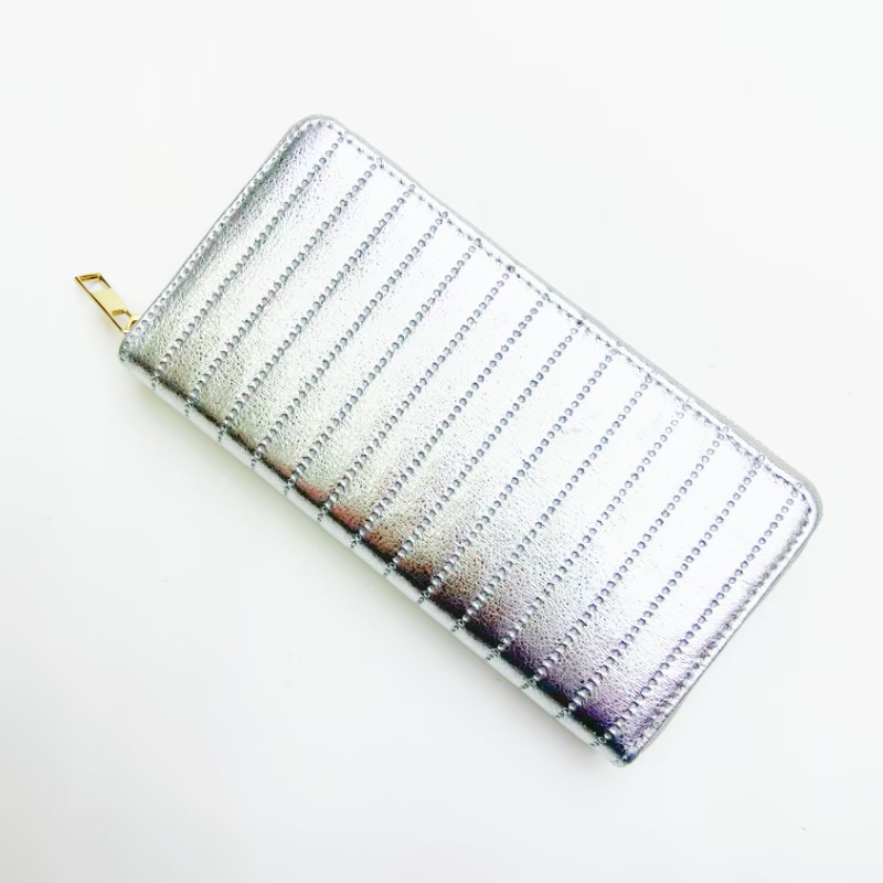 New ultrasonic iridesy embossed wallet from Yiwu factory, high-quality, popular European and American mobile phone case, large-capacity card case, gift promotion, sample customization, cross-border exclusive supply, factory direct sales, OEM private label processing, market store long wallet details Picture