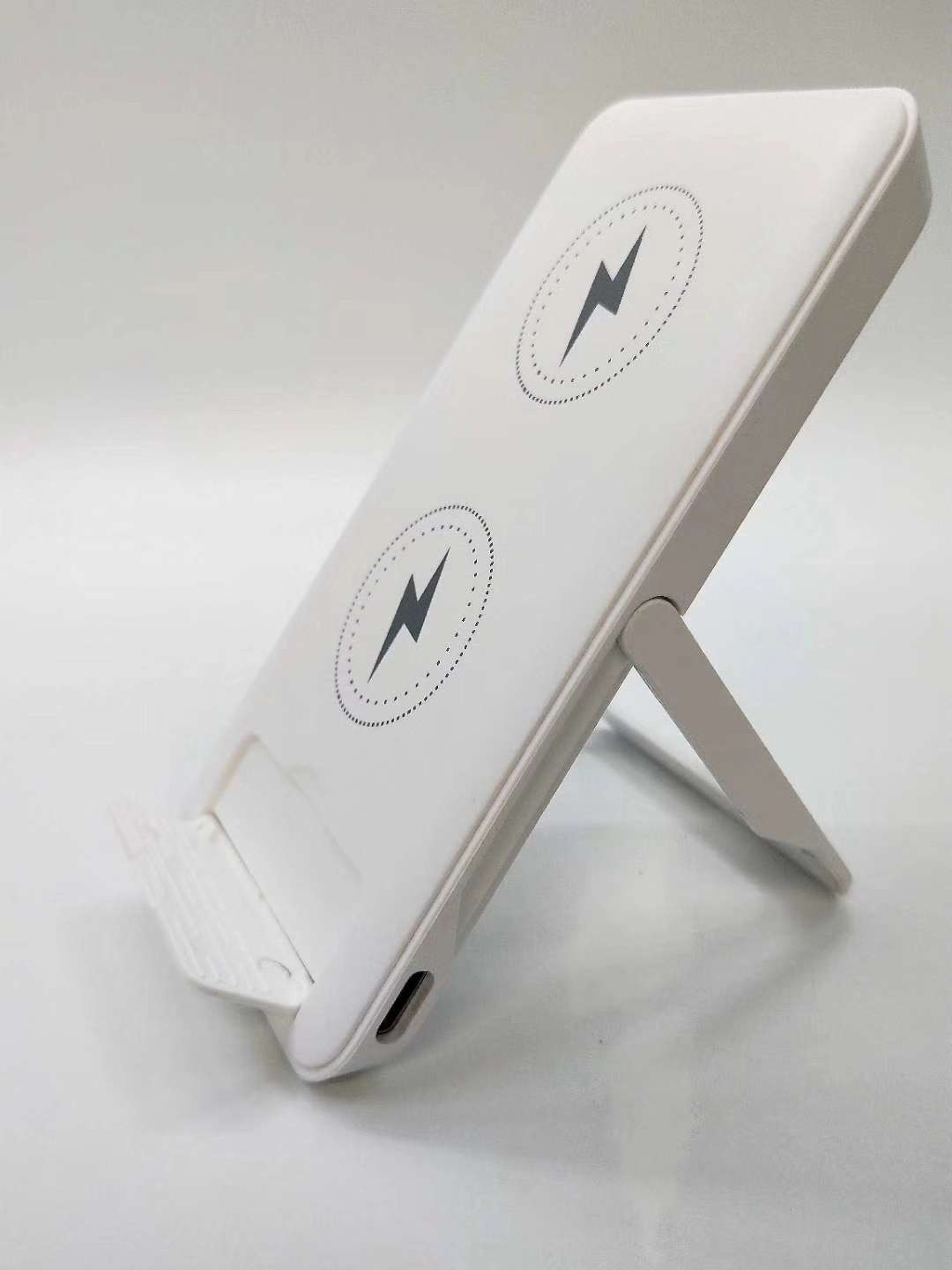 Flash Charge Wireless Charge Application Scenario