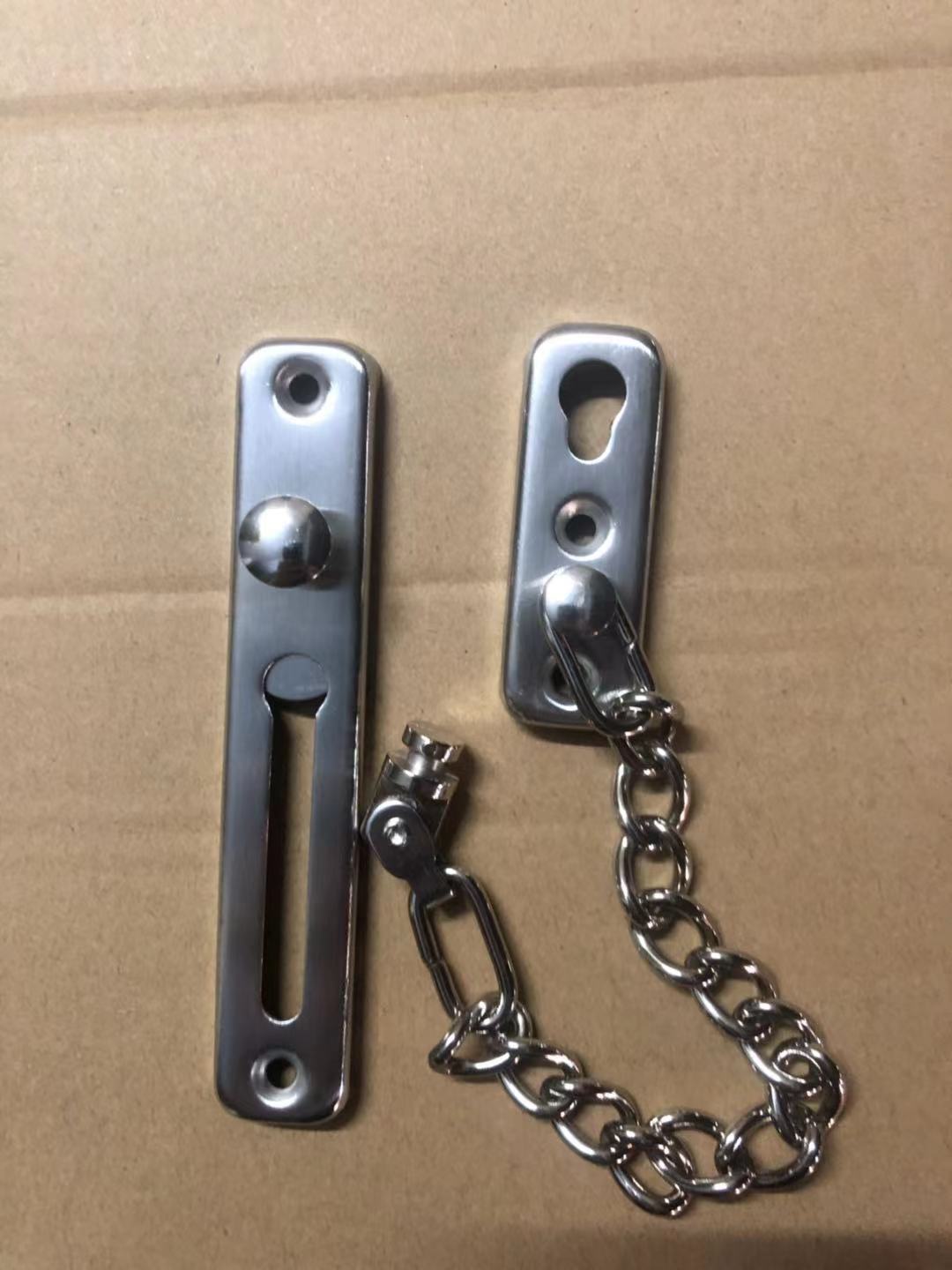 Moment Door Pin details Picture