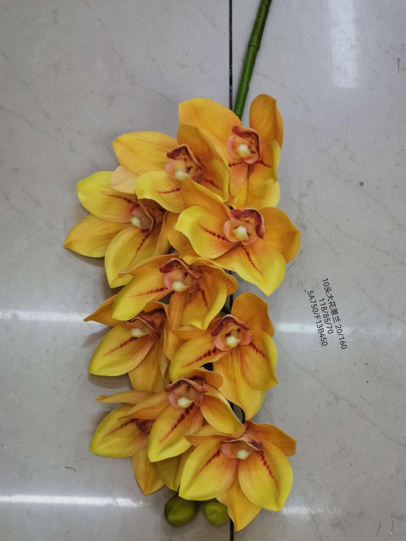 Simulated large-flowered Cymbidium goeringii, with a touch of adhesive tape, Cymbidium goeringii, adhesive tape, Cymbidium goeringii, Spring Festival home, moving, gift, hotel, conference hall decoration and placement, flower arrangement, artificial flower, simulated flower, potted Cymbidium goeringii details Picture