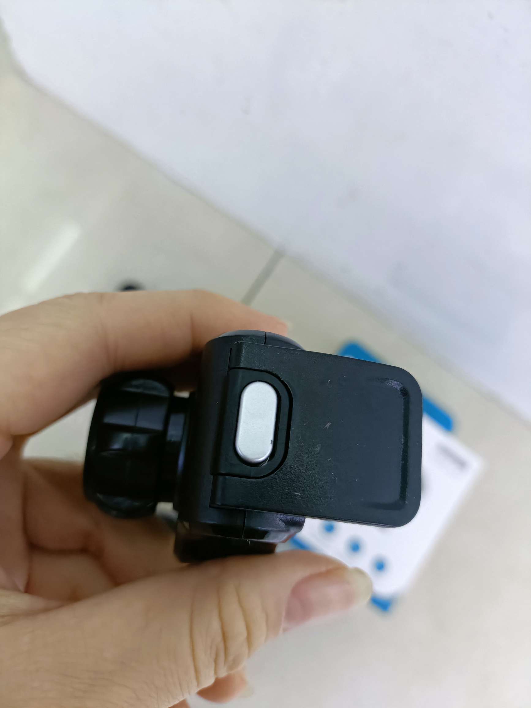 YC11电动车载手机支架 粘贴式+出风口支架 两用手机支架详情图2