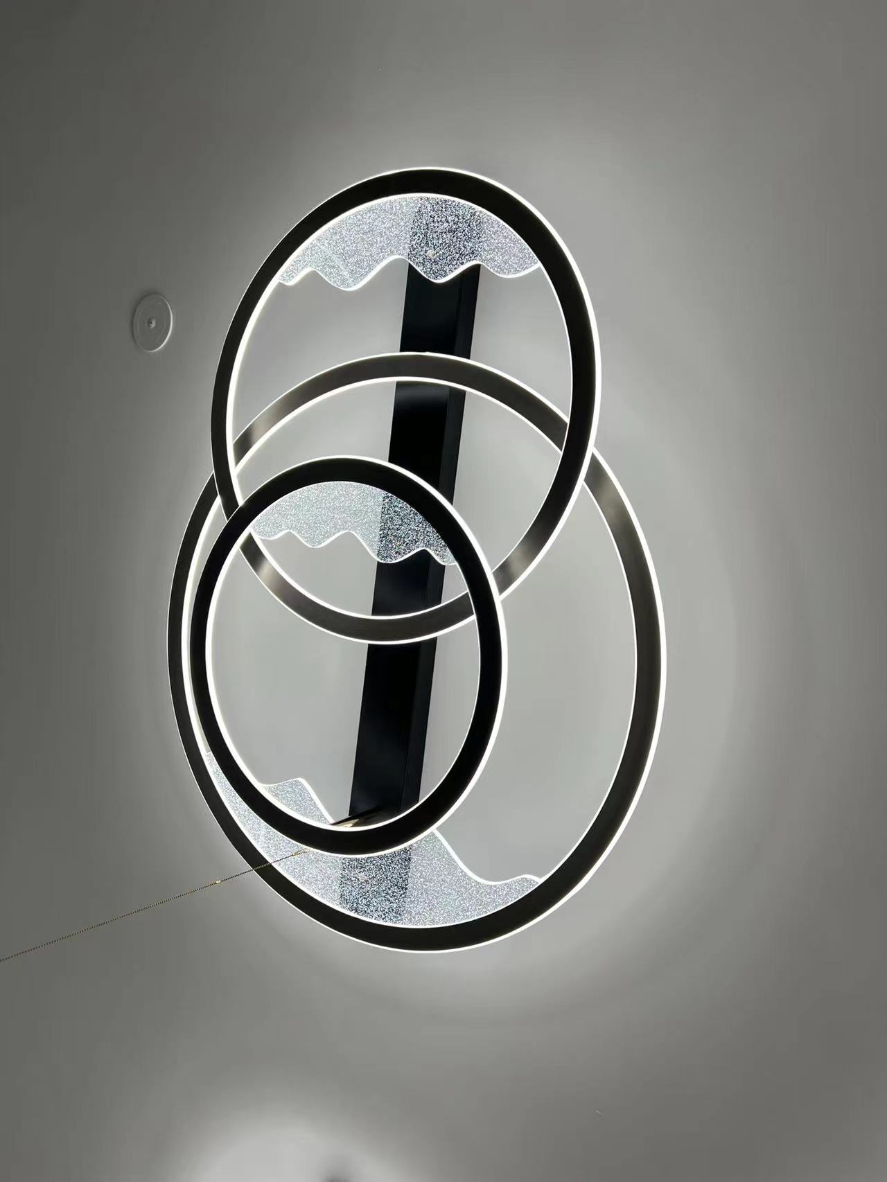 The new circle is on sale with a big discount. The brand is Liangrui, featuring high-end quality and is trustworthy. Support Tmall Genie Aluminum LR17375 Specification image