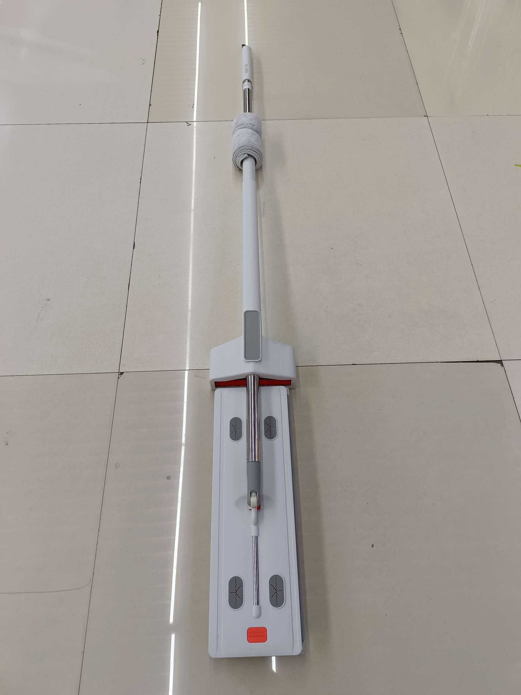 Lazy man's Mop Free Hand mop MSD- free hand wash