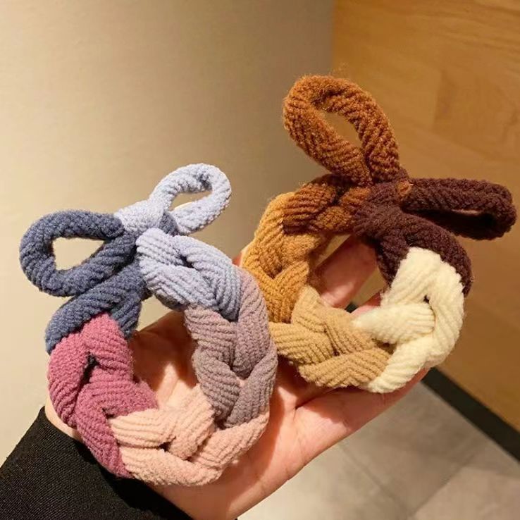 Wholesale of Korean best-selling high-elasticity braids, hair ties, hair accessories, autumn and winter new hand-knitted bows, rubber bands, hair bands and hair ties detail image 3