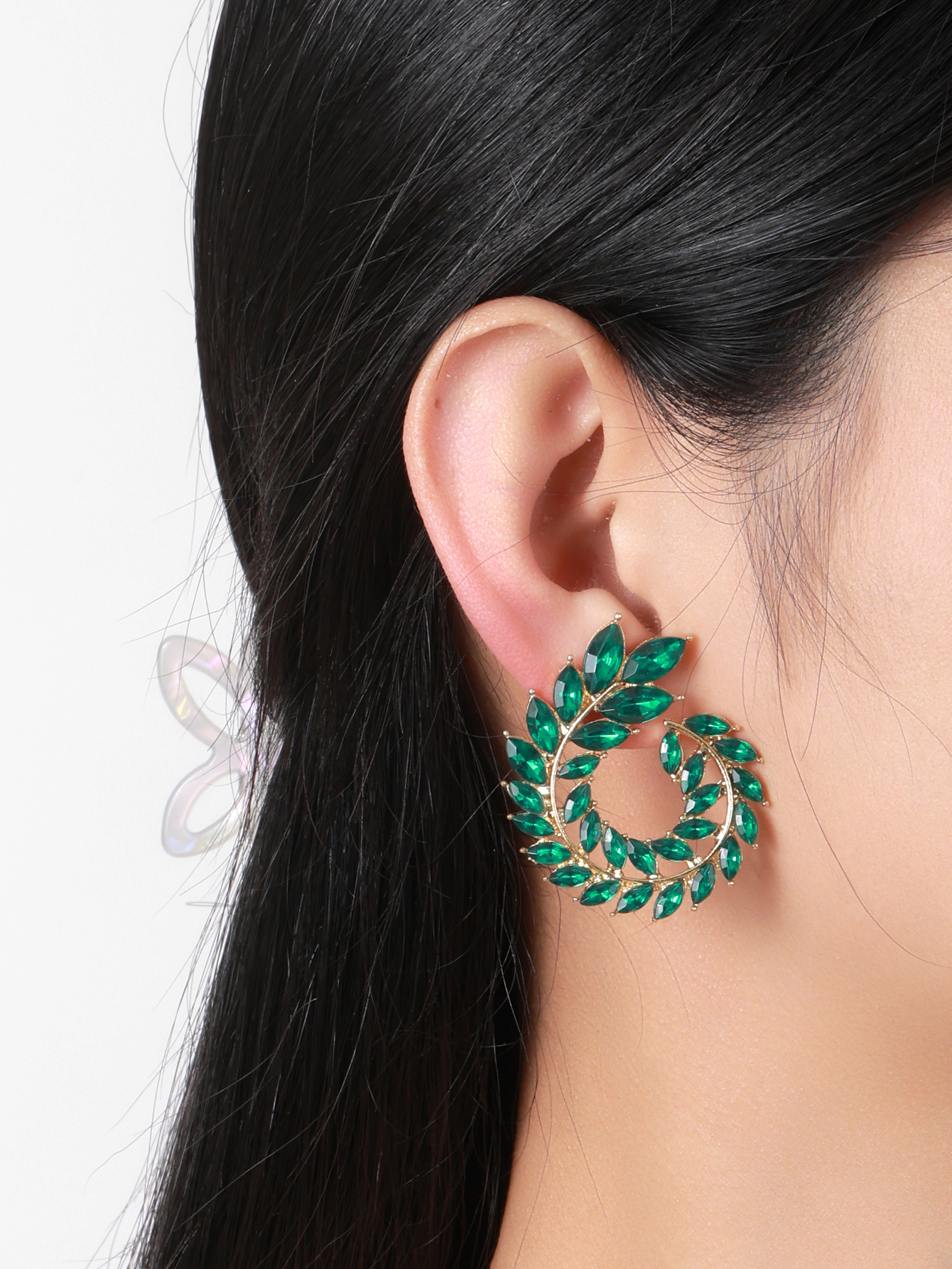 European and American foreign trade best-selling fashionable design vortex alloy leaf zircon stud earrings, exaggerated feather branch rear-hanging water diamond leaf ladies' stud earrings