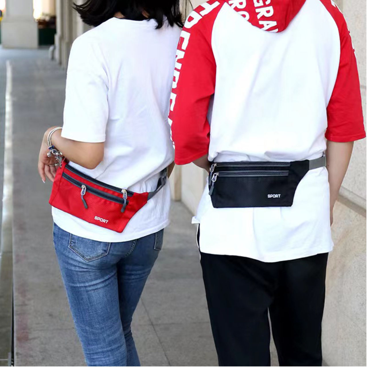 Outdoor sports three-zipper close-fitting large-capacity, high-elasticity sports waist bag, running phone belt, key, water cup, fitness phone bag Application Scenario