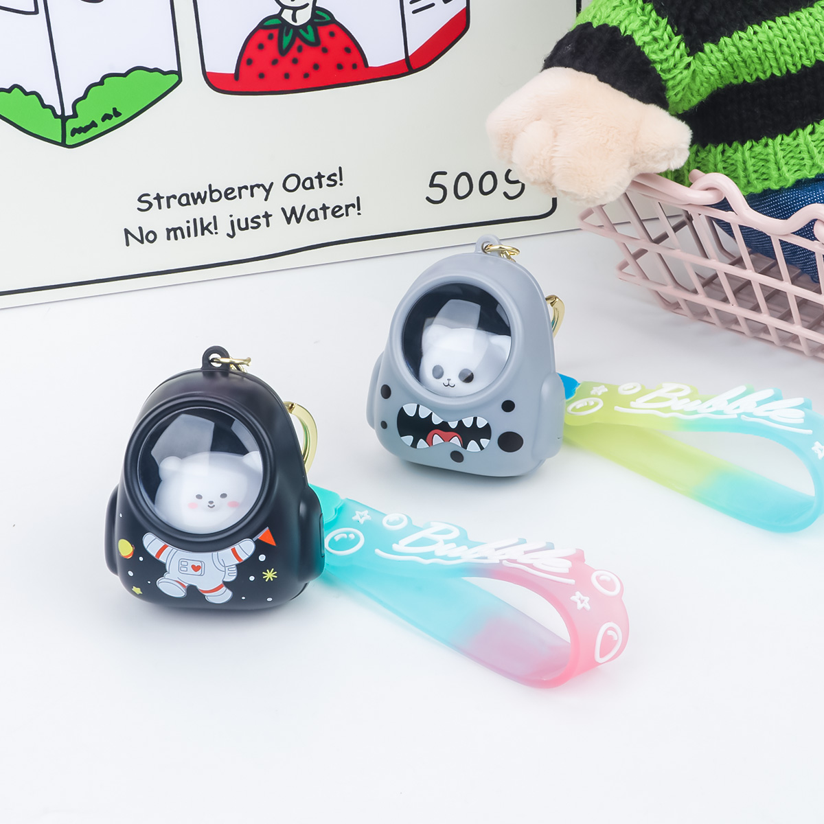 Four-color starry sky light backpack figurine keychain, backpack decoration pendant with starry sky light, not only cute but also practical details Picture