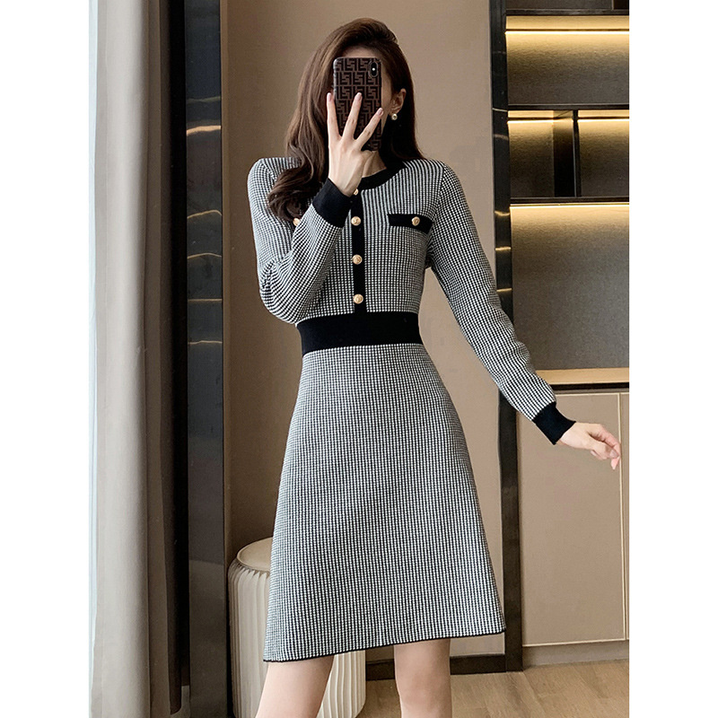 23 Autumn And Winter Amazon Europe And The United States Polo Collar Bottom Knit Long Skirt Loose Large Size Solid Color Women's Dress 02354