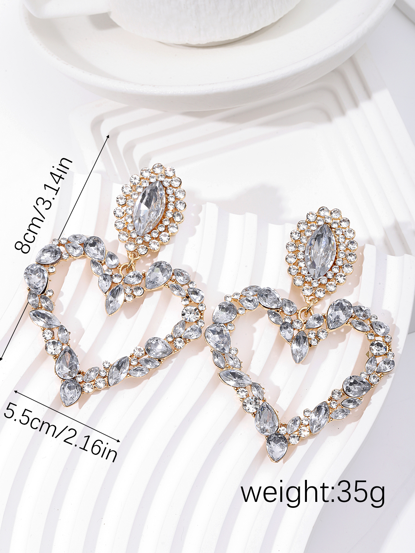 European and American fashion colored diamond series heart-shaped alloy diamond-encrusted rhinestone glass diamond trendy girls exaggerated earrings ladies' stud earrings details Picture