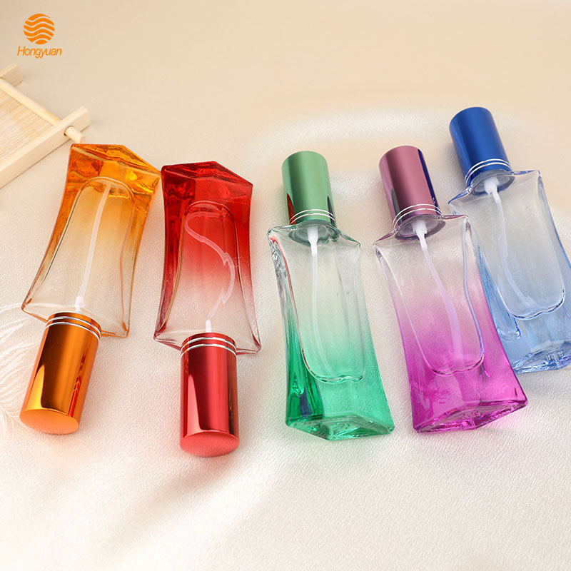Factory wholesale of best-selling spray-colored gradient glass perfume bottles, lightweight and portable portioning bottles, high-end transparent perfume bottles Specification image