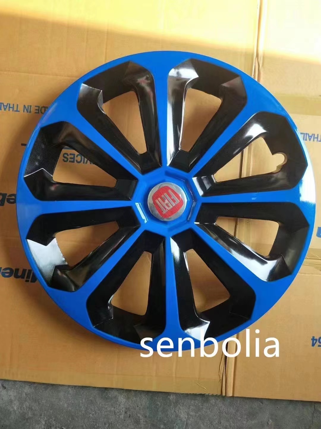 senbolia-LGG-2 car hubcaps come in a variety of sizes, colors and styles. Factory direct sales. Welcome to purchase automotive supplies Item Picture