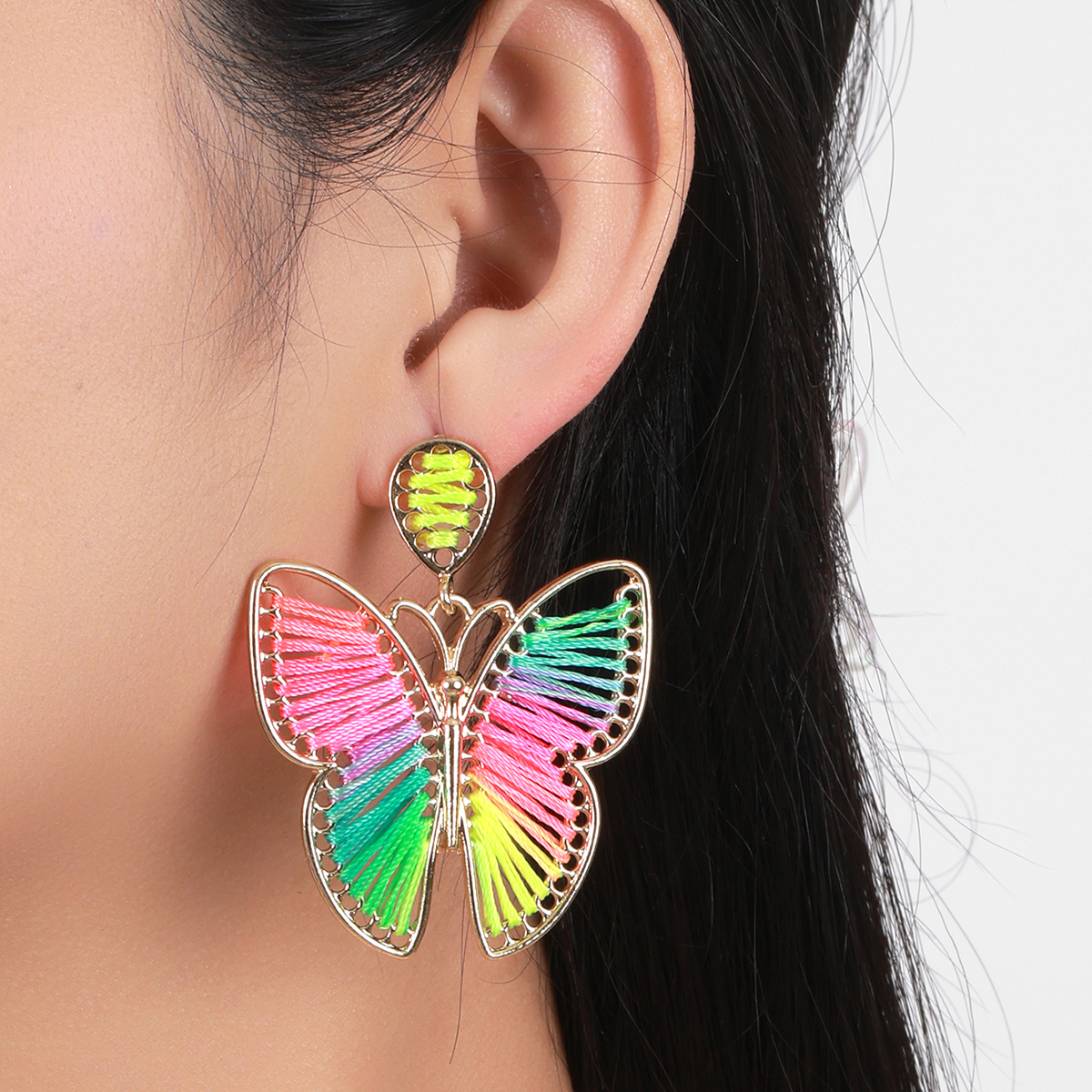 European and American fashionable and individualistic raffia hand-woven butterfly pendant earrings, Bohemian-style accessory women's earrings