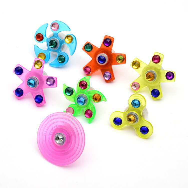 Children's luminous toy Gyroscope bracelet Flashing gyroscope bracelet novelty toy children's stall explosion gyroscope toy 378 details Picture