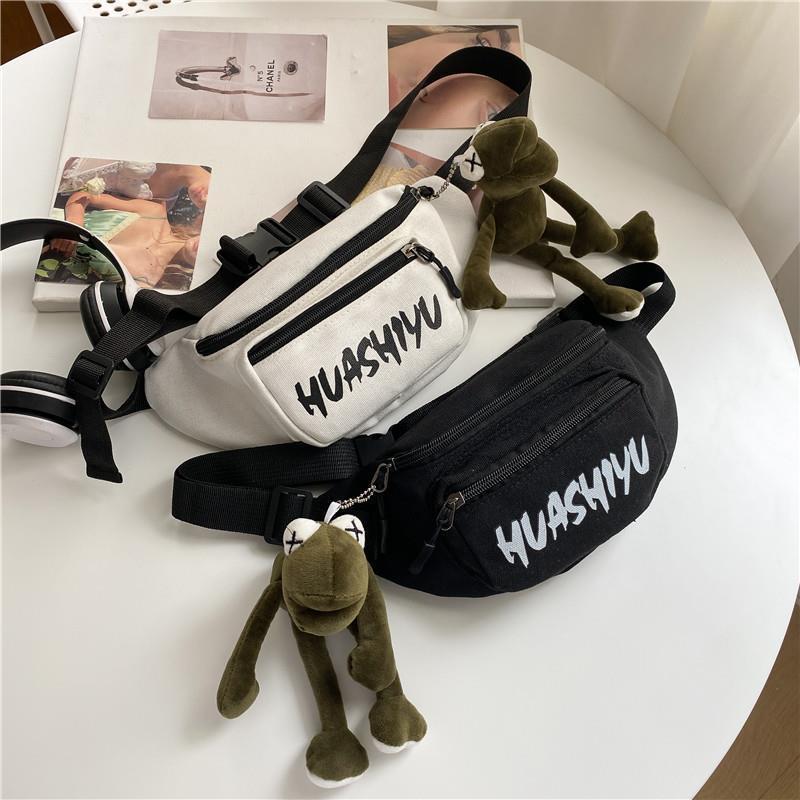 Network red ins bag female 2021 Korean version of the new Harajuku tooling day chest bag student canvas crossbody bag tide 543 full figure