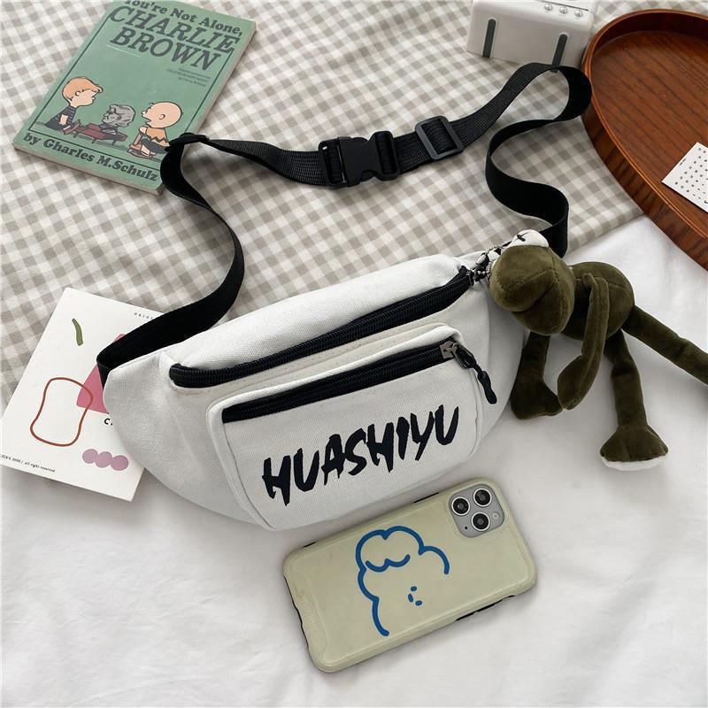 Network red ins bag female 2021 Korean version of the new Harajuku tooling day chest bag student canvas crossbody bag tide 543 Application Scenario