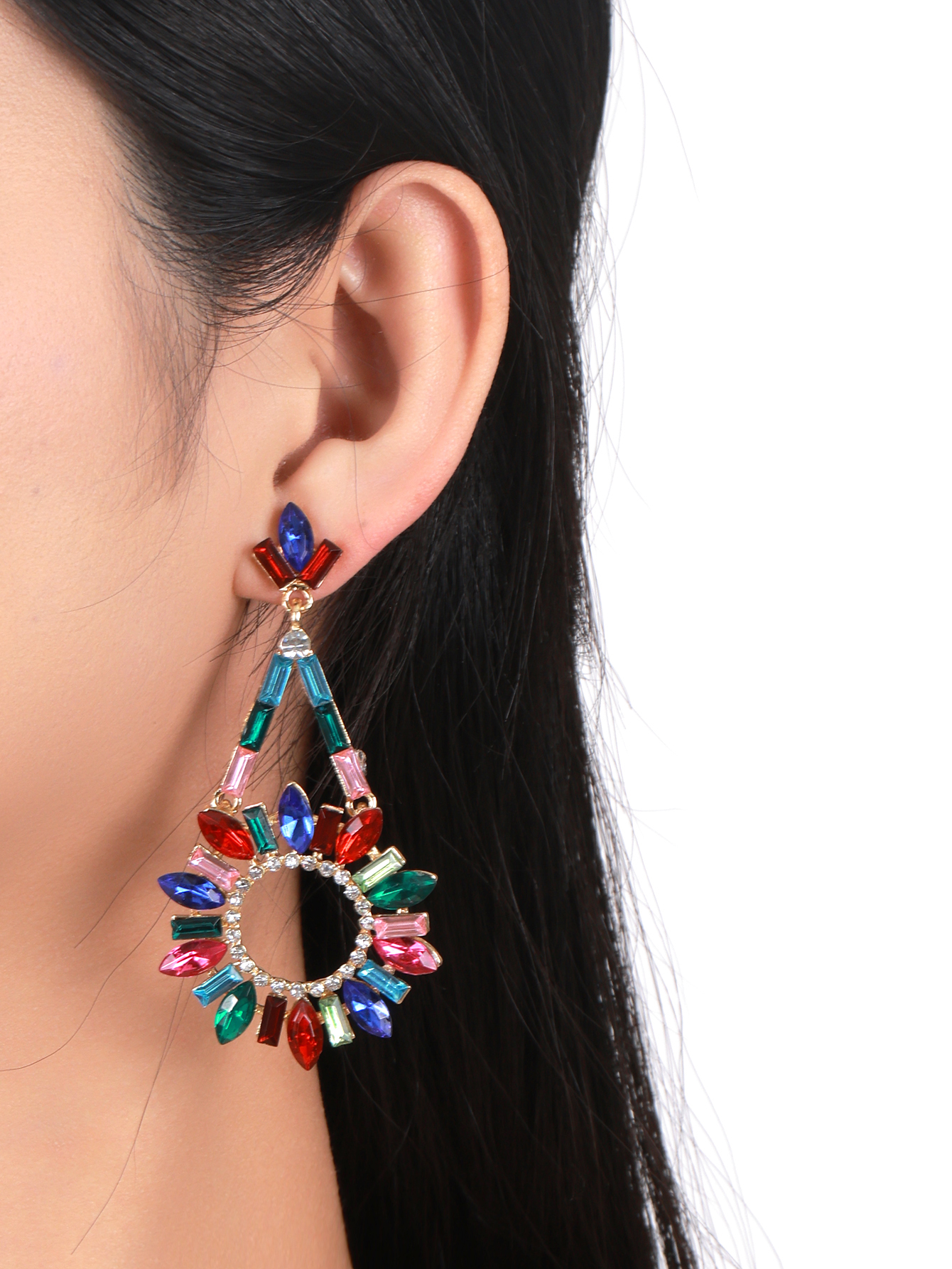 European and American diamond-encrusted circular geometric earrings, fashionable and retro high-end earrings, vintage Chinese-style ladies' stud earrings Item Picture