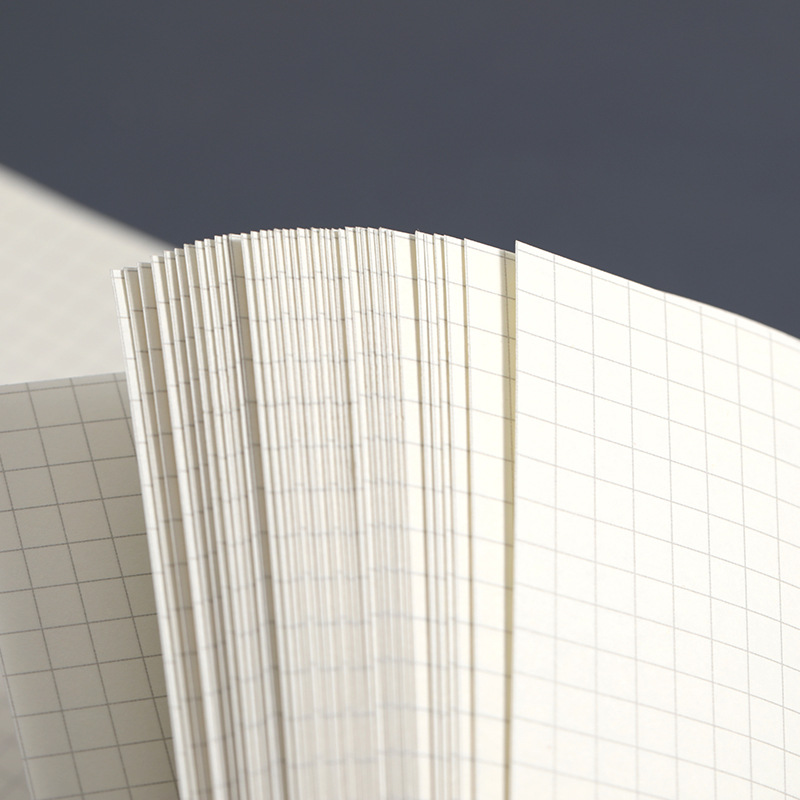 Simple Student Notebook A5/B5 frosted transparent cover coil book thickened horizontal grid can print LOGO949 Application Scenario