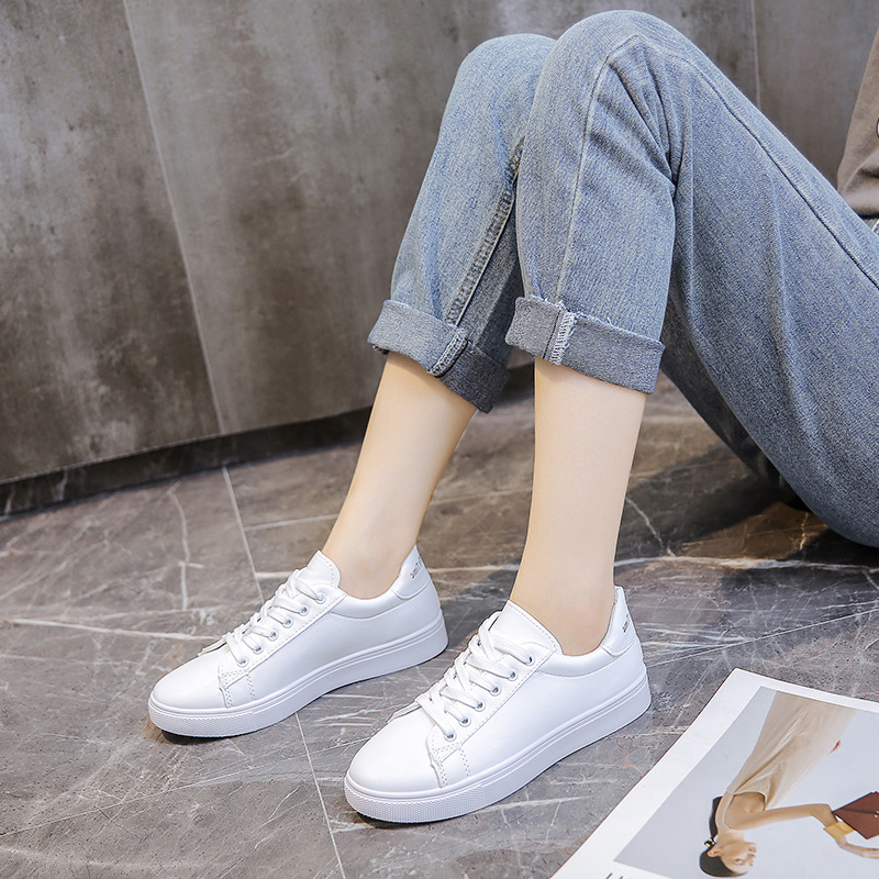 Thick soled small white shoes women 2022 summer new fashion white student round head board shoes sports leisure shoes wholesale 538 details Picture